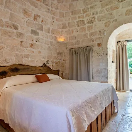 Villa Tenuta Diciassetteconi Trulli With Pool - Happy Ostuni